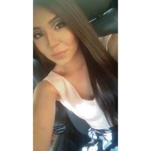 Meet your Posher, Stephani